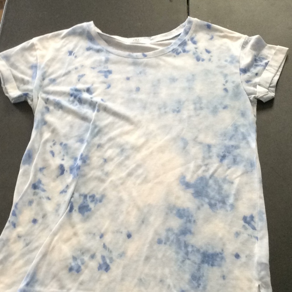 Tie dye t–shirt